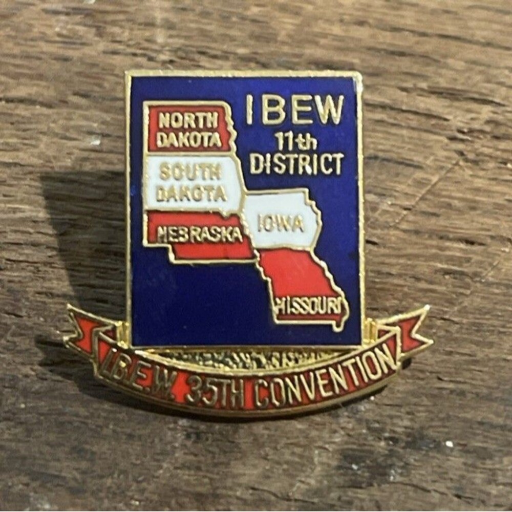 Ibew 35th Convention Lapel Pin Union - 11th District 1996